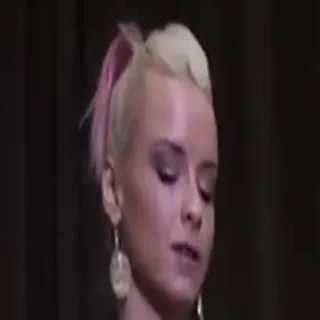 Mia Julia porno yıldızı