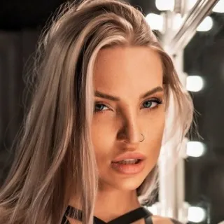Solar Kate porno yıldızı