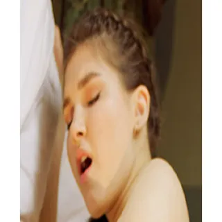 Ellie Luna porno yıldızı