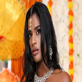 Suraya Ndia porno yıldızı