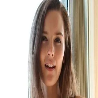 Charlotte Star porno yıldızı