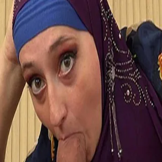 Emejota porno yıldızı