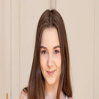 Simona Purr porno yıldızı