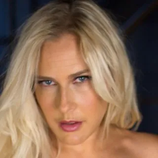 Angel Allwood porno yıldızı