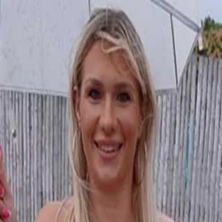 Chanel Luxx porno yıldızı
