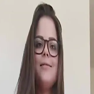 Lea Lovebird porno yıldızı