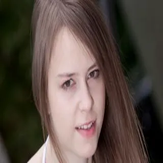 Beata Undine porno yıldızı