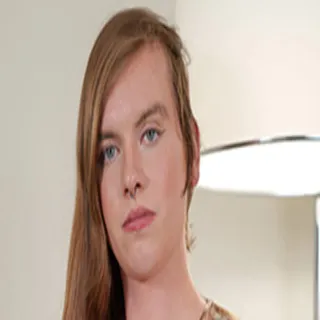 Skylar Adams porno yıldızı