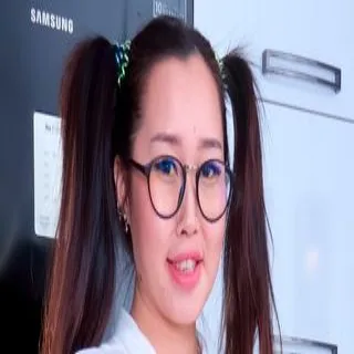 Li Loo porno yıldızı