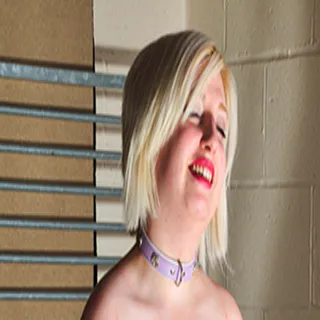 Yanus UK porno yıldızı