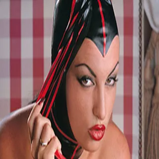 Laura Angel porno yıldızı