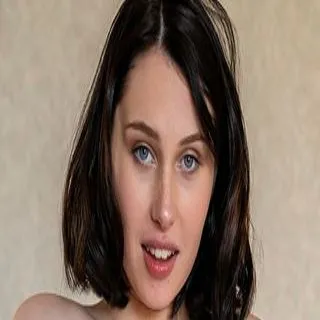 Malory Malibu porno yıldızı