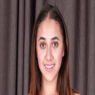 Emilia Voss porno yıldızı