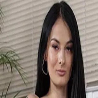 Maddi Black porno yıldızı