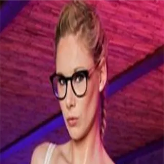 Hete Tina porno yıldızı