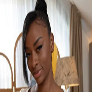 Malia Lenoir porno yıldızı
