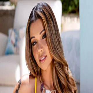 Ava Amira porno yıldızı