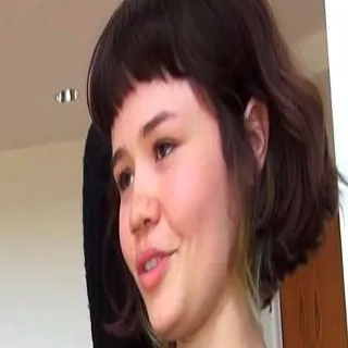 Yhivi porno yıldızı