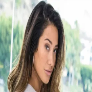 Eva Lovia porno yıldızı
