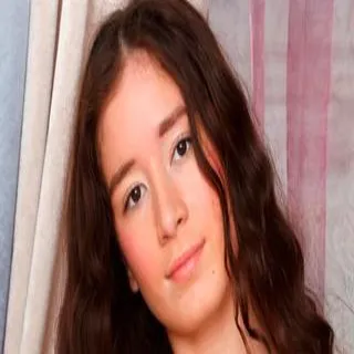 Lara Lee porno yıldızı
