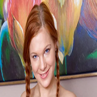 Ulia Smirnova porno yıldızı