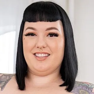 Alexxxis Allure porno yıldızı