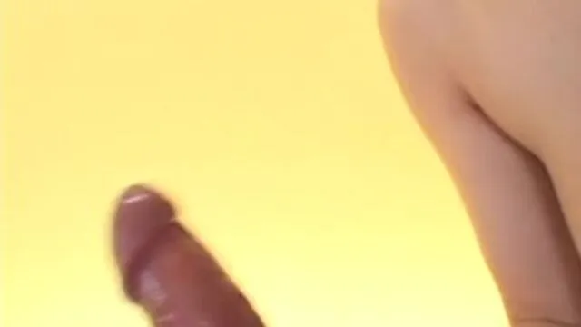 Japon kızın çoraplı el boşaltma ve sakso Seks Videosu
