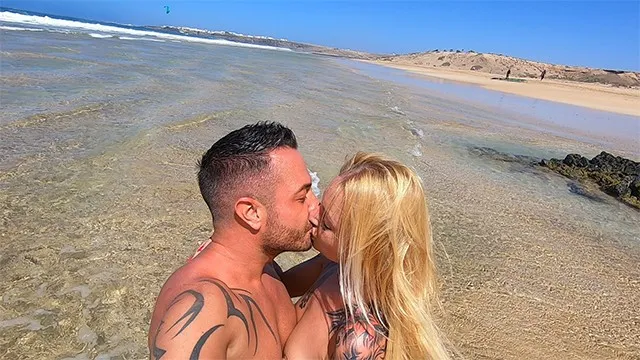 Am'ın Lustful Seks Filmi Büyük Göğüsler ve Açık Hava