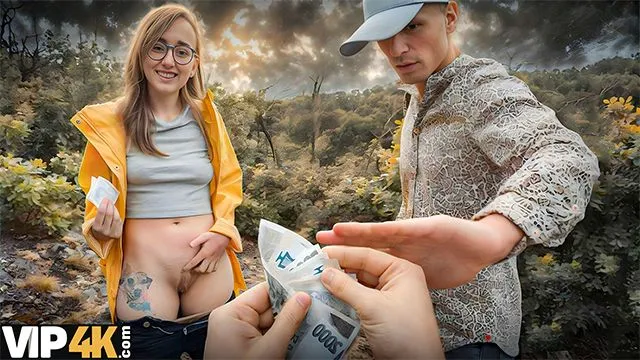 Seksi kadınla sert seks ve açık hava sahnesinde güzel kadın ve yabancı ile seks