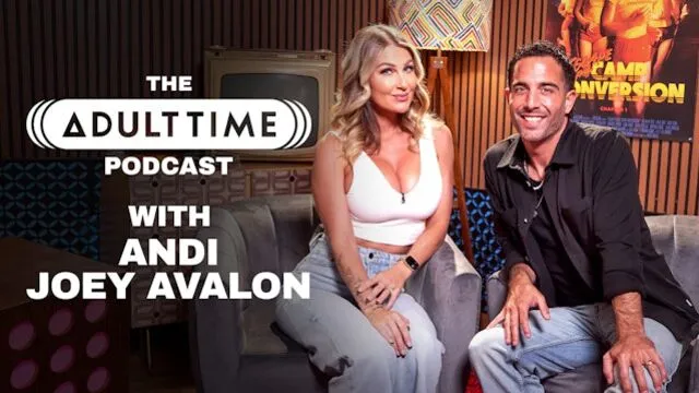 Andi Avalon ve Joey Avalon'un Gerçekçi Seks ve Porno