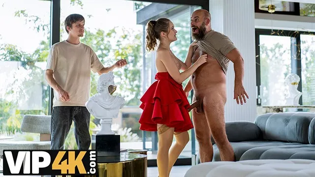 Neeo'nun uzun saçlı ve Avrupa'da sikiş anları