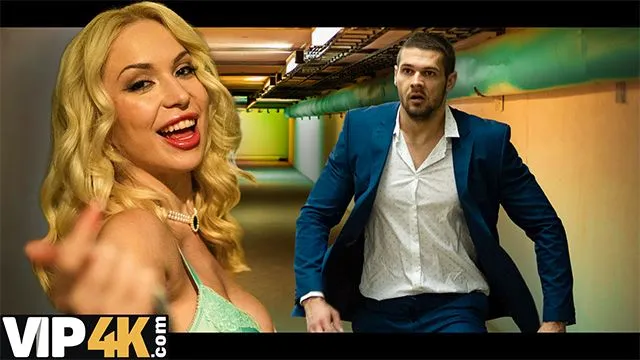 Vera Jarw'nin Anal Seks ve Büyük Göğüsler Anları