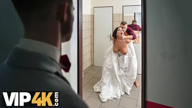 Sofia Lee'nin seksi ve oral performansı