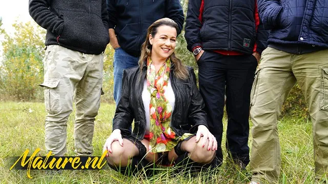 Eva'nın Grup Seks, Sikiş ve Porno Macerası