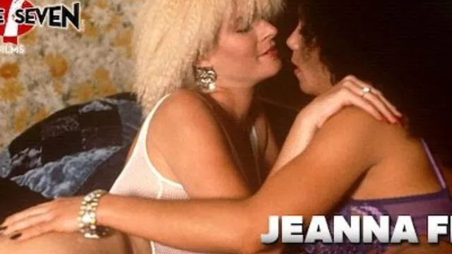 Sarışın Jeanna Fine ve Raven Richards'ın Lezbiyen Seksi