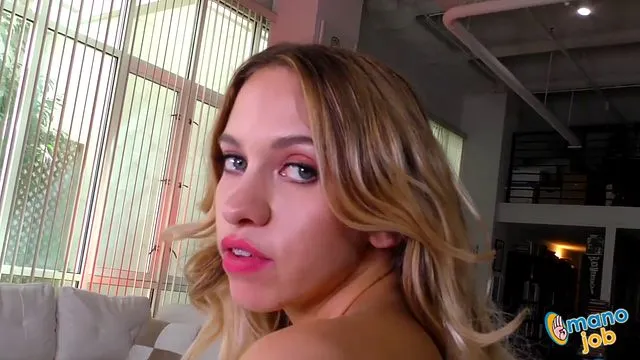 Khloe Kapri'nin Seks ve Erotik Anların Sıcaklığı ve Sikiş