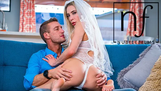Azgın Aiden Ashley ve Ryan Mclane'in Tutkulu Seks ve Porno Sahnesi