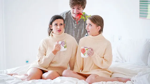 Penny Barber ve Macy Meadows'in Derin Boğaz ve Üçlü Seks