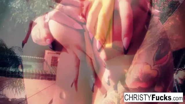 Christy Mack'in Esmer ve Lezbiyen Sahnesi Azgın Seks