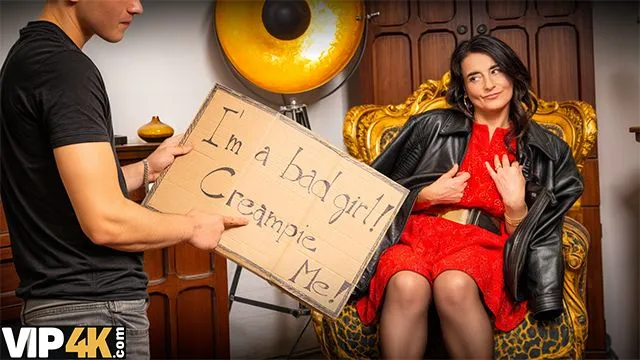 Avrupa'nın seks güneşi ve olgun sikiş anları