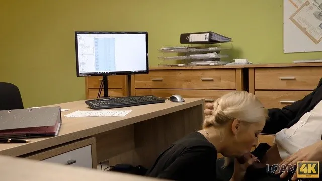 Sarışın kızın seks ve Çek Cumhuriyeti dolu anları