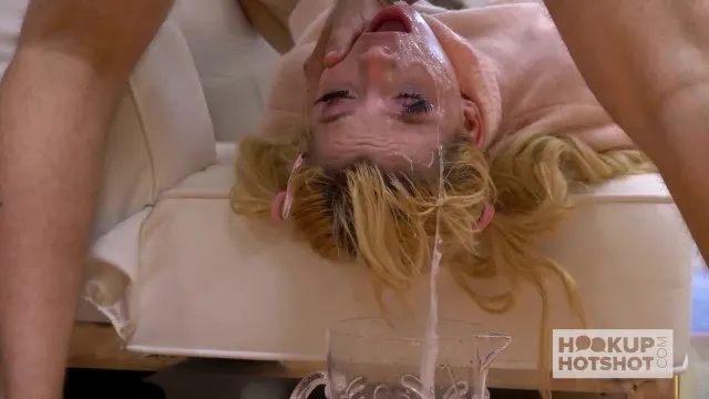 Bryan ve Kenzie'nin Sert ve Anal Porno Macerası