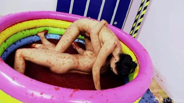 Tammie Lee ve Romana Ryder'in Lezbiyen İlişkisi ve Seks
