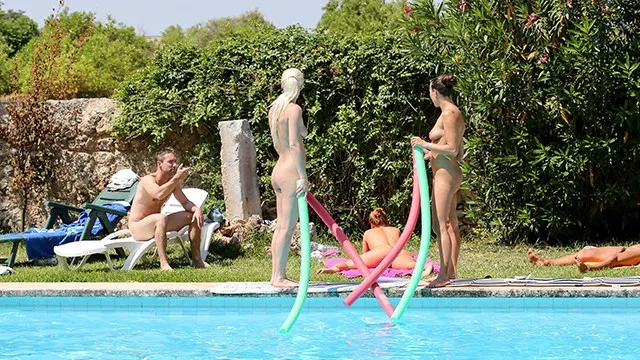 Derin Boğaz Pornosu ve Sikiş Sahnesi