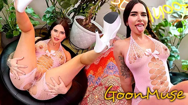 Zac Wild ve Suttin'in Yağlı ve Sert Sikişi