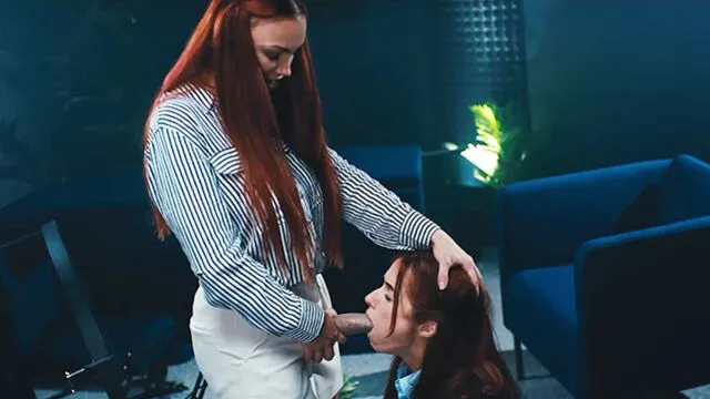 Audrey ve Octokuro'nun transseksüel sikiş anları