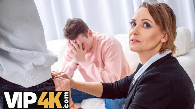 Martin Spell'in Tutor4K ile Olgun Kadın Sikişi