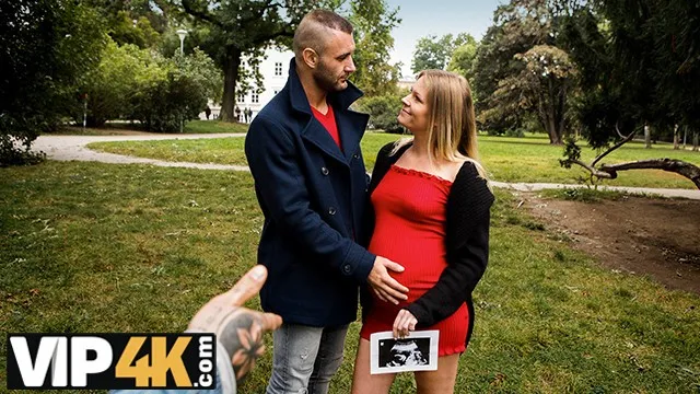 Queen Bee'nin Sarışın ve Sert Seks Anları