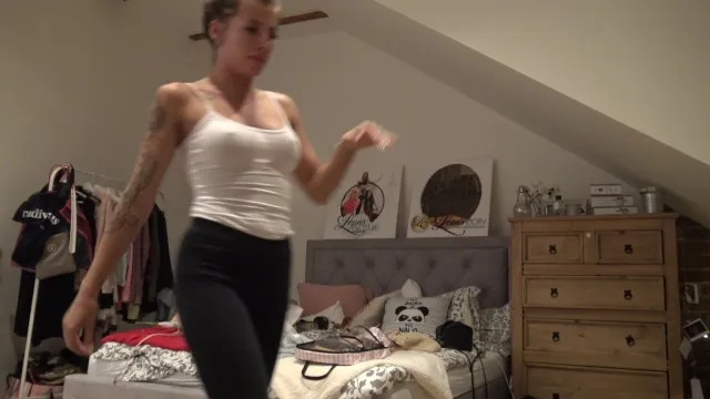 Harmonious Ladylove'nin Parti Seks ve Lezbiyen İlişkisi