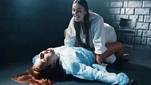 Clemence Audiard ve Milan Cheek'in Lezbiyen ve Seksi Anları